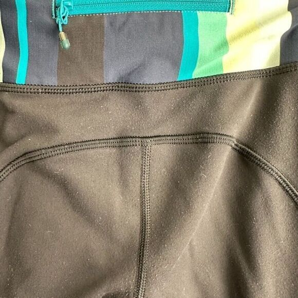 Lululemon Speed Tight Tech Leggings Women's 6 Black/Assorted Stripe Surge‎ - Picture 4 of 6